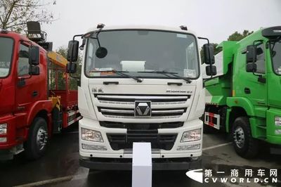 AMT版漢風(fēng)G9亮相 國六占據(jù)半壁江山，徐工年會(huì)展車亮點(diǎn)解析